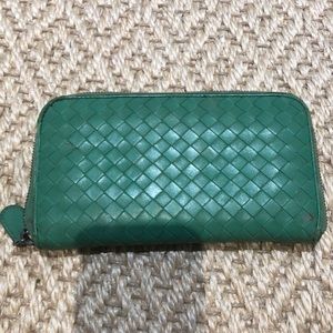 Bottega Veneta wallet